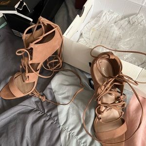 Nude Aldo heels